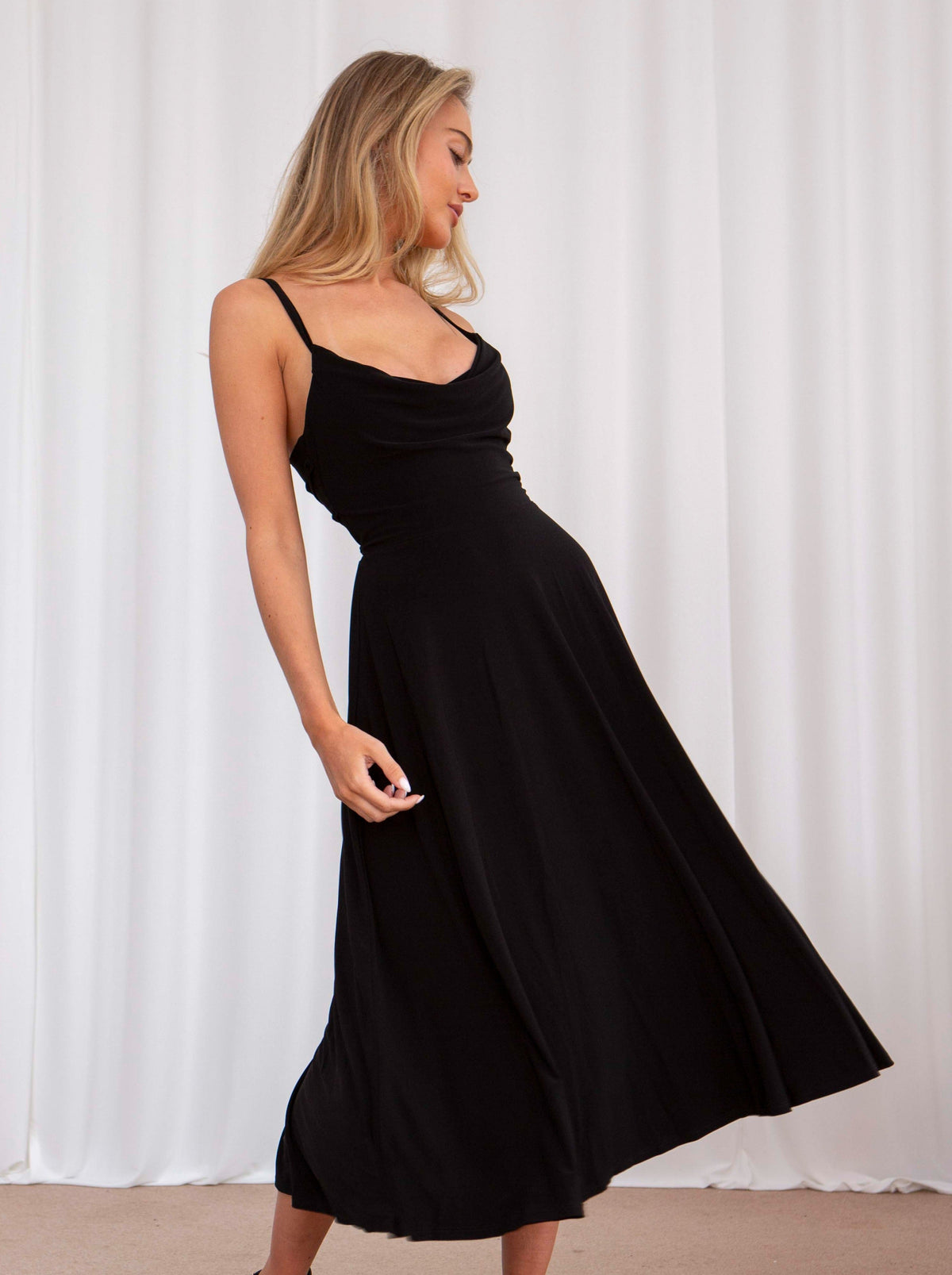 Top 5 Elegant Comfortable Dresses by AYM for Effortless Support and Flattering Sculpting