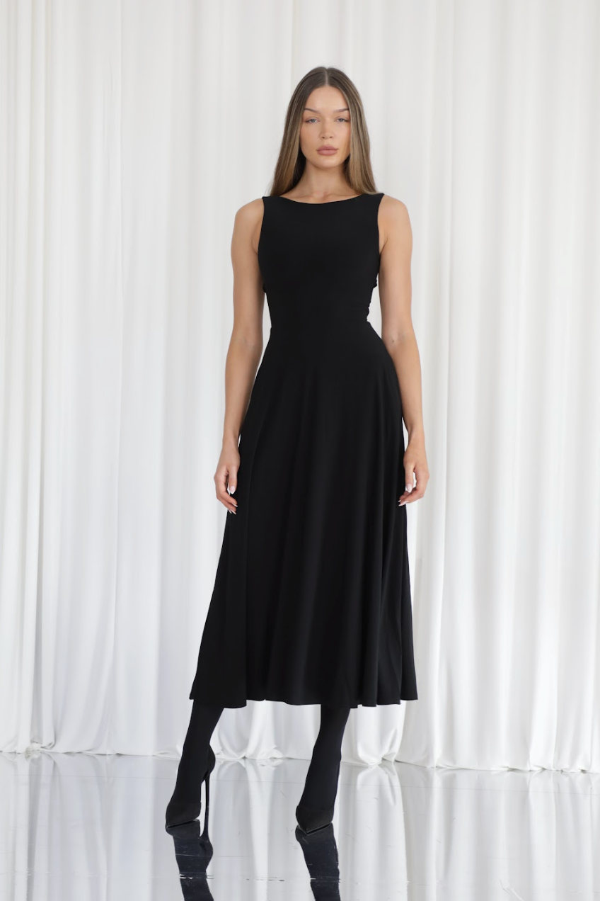 Juni Reversible Maxi Dress