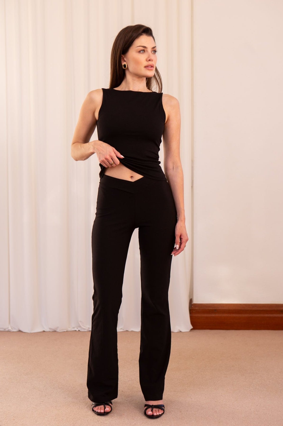Bamboo Trousers with V-Front