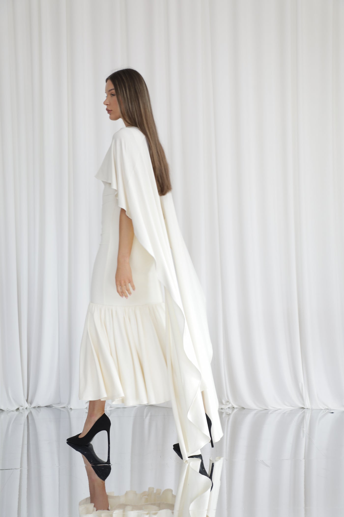 Long Drape Cape