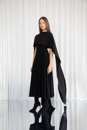 Long Drape Cape