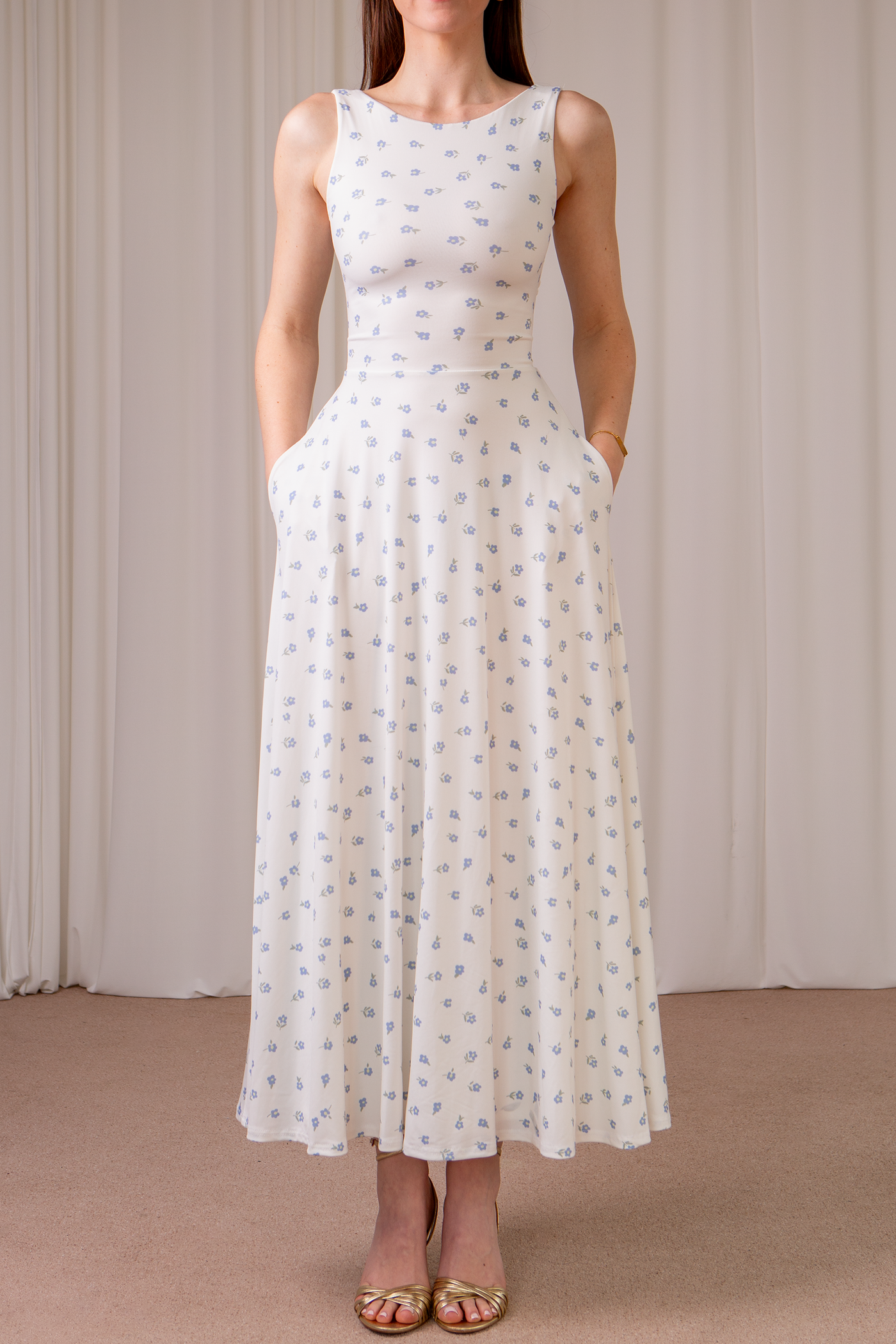 Juni Printed Maxi Dress