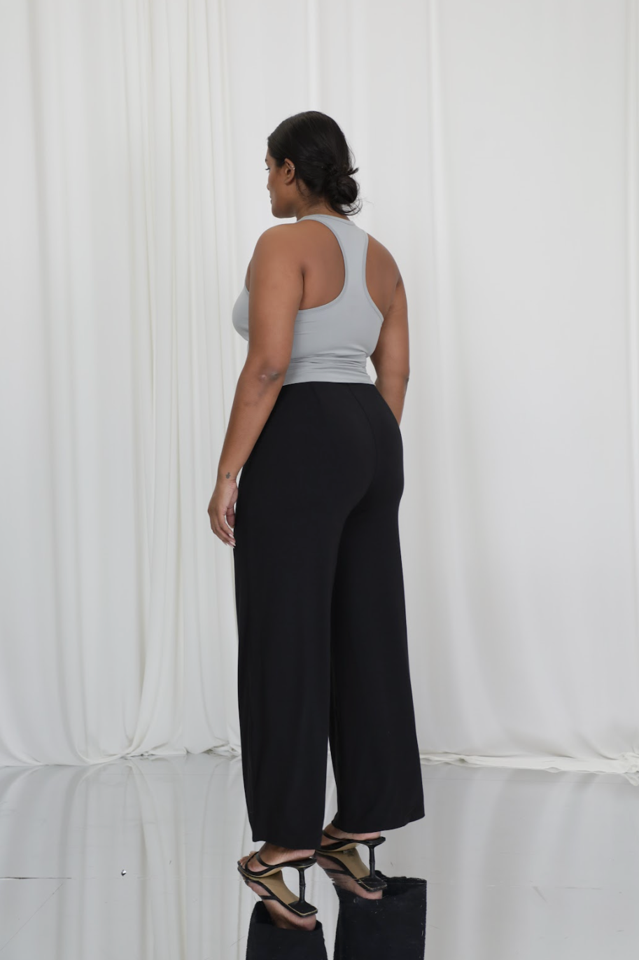 Finsbury Sculpting Straight Leg Trousers