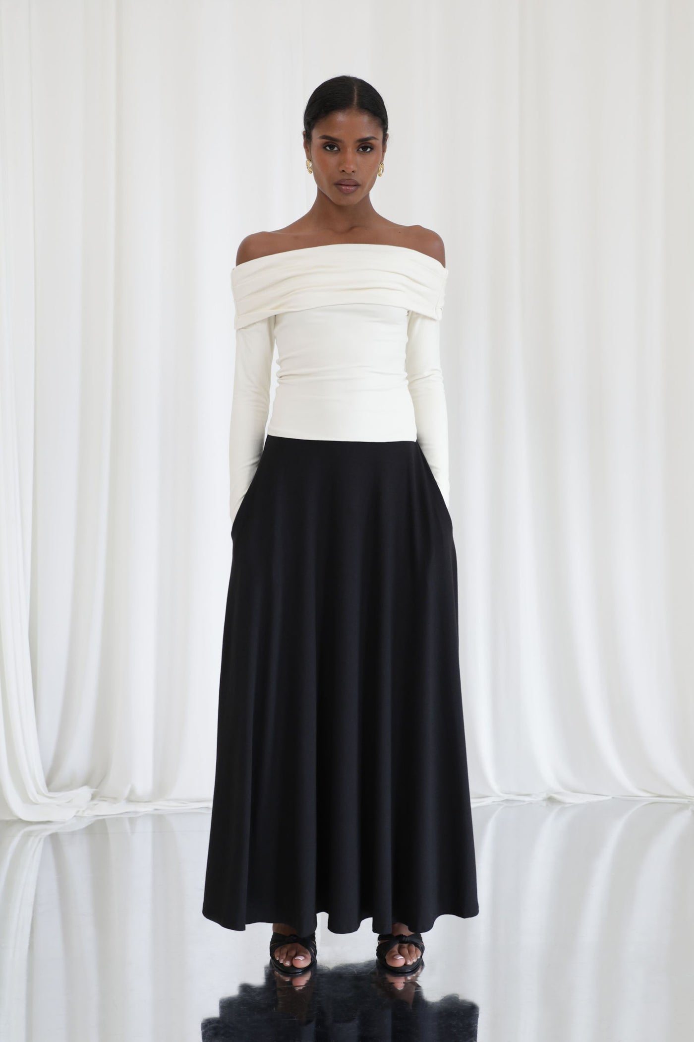 Sway Skirt with pockets