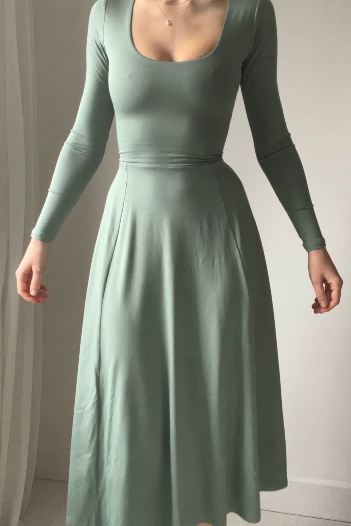 Iris Midi Dress in Organic Bamboo